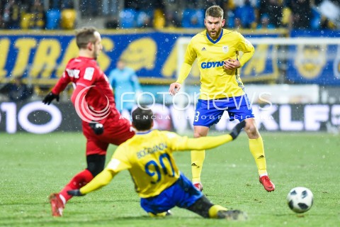  28.02.2018 GDYNIA<br />PILKA NOZNA - EKSTRAKLASA SEZON 2017/2018<br />MECZ ARKA GDYNIA - PIAST GLIWICE<br />N/Z GRZEGORZ PIESIO<br /> 
