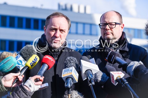  01.03.2018 GDANSK<br />KONFERENCJA PREZYDENTA GDANSKA PAWLA ADAMOWICZA I MARSZALKA WOJEWODZTWA POMORSKIEGO MIECZYSLAWA STRUKA W SPRAWIE LOTOSU<br />N/Z MIECZYSLAW STRUK PAWEL ADAMOWICZ<br /> 