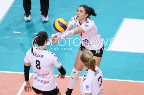  03.03.2018 RZESZOW <br />SIATKOWKA LIGA SIATKOWKI KOBIET LSK 2017/2018 WOMEN VOLLEYBALL POLAND POLISH LEAGUE <br />MECZ DEVELOPRES SKYRES RZESZOW - MKS DABROWA GORNICZA <br />N/Z KLAUDIA KACZOROWSKA ANNA KACZMAR KAMILA GANSZCZYK <br /> 