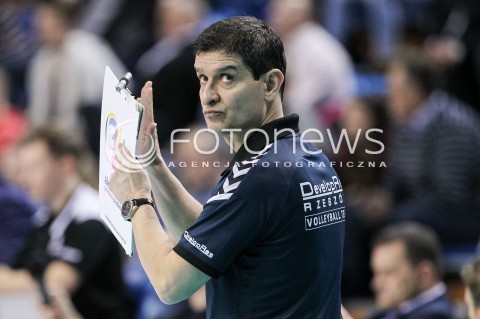  03.03.2018 RZESZOW <br />SIATKOWKA LIGA SIATKOWKI KOBIET LSK 2017/2018 WOMEN VOLLEYBALL POLAND POLISH LEAGUE <br />MECZ DEVELOPRES SKYRES RZESZOW - MKS DABROWA GORNICZA <br />N/Z LORENZO MICELLI - I TRENER ( HEAD COACH ) SYLWETKA <br /> 