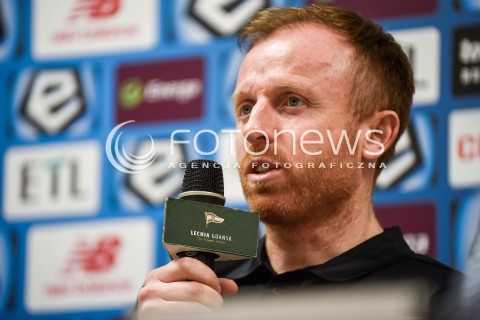  05.03.2018 GDANSK<br />PILKA NOZNA - EKSTRAKLASA SEZON 2017/2018<br />KONFERENCJA PRASOWA NOWEGO TRENERA LECHII GDANSK PIOTRA STOKOWCA<br />N/Z PIOTR STOKOWIECo<br /> 