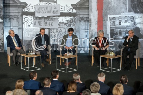  07.03.2018 WARSZAWA<br />OBCHODY 50. ROCZNICY MARCA 68 DEBATA OGOLNOPOLSKI RUCH SPOLECZNY PRZECIW KOMUNIZMOWI<br />N/Z IRENA LASOTA WOJCIECH ROSZKOWSKI JERZY EISLER DARIUSZ GAWIN MATEUSZ FALKOWSKI<br /> 