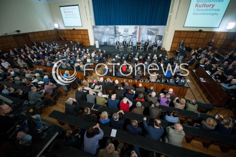  07.03.2018 WARSZAWA<br />OBCHODY 50. ROCZNICY MARCA 68 DEBATA OGOLNOPOLSKI RUCH SPOLECZNY PRZECIW KOMUNIZMOWI<br />N/Z IRENA LASOTA WOJCIECH ROSZKOWSKI JERZY EISLER DARIUSZ GAWIN MATEUSZ FALKOWSKI UCZESTNICY WYDARZENIA<br /> 