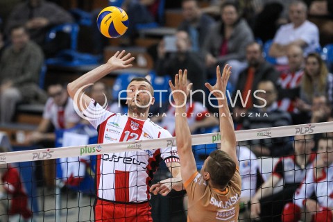  07.03.2018 RZESZOW<br />SIATKOWKA PLUSLIGA 2017/2018 MEN VOLLEYBALL POLAND POLISH PLUS LIGA LEAGUE SEASON 2017/2018 <br />MECZ ASSECO RESOVIA RZESZOW - CUPRUM LUBIN <br />N/Z LUKASZ PERLOWSKI <br /> 