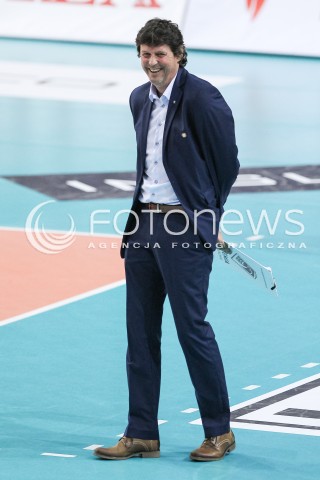  07.03.2018 RZESZOW<br />SIATKOWKA PLUSLIGA 2017/2018 MEN VOLLEYBALL POLAND POLISH PLUS LIGA LEAGUE SEASON 2017/2018 <br />MECZ ASSECO RESOVIA RZESZOW - CUPRUM LUBIN <br />N/Z PATRICK DUFLOS - I TRENER ( HEAD COACH ) SYLWETKA <br /> 