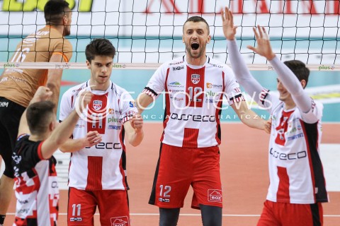  07.03.2018 RZESZOW<br />SIATKOWKA PLUSLIGA 2017/2018 MEN VOLLEYBALL POLAND POLISH PLUS LIGA LEAGUE SEASON 2017/2018 <br />MECZ ASSECO RESOVIA RZESZOW - CUPRUM LUBIN <br />N/Z LUKASZ PERLOWSKI ALEKSANDER SLIWKA THIBAULT ROSSARD RADOSC EMOCJE <br /> 