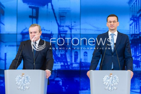  07.03.2018 WARSZAWA<br />KONFERENCJA PRASOWA PREMIERA ORAZ MINISTRA KULTURY I DZIEDZICTWA NARODOWEGO<br />N/Z PREMIER MATEUSZ MORAWIECKI MINISTER KULTURY I DZIEDZICTWA NARODOWEGO PIOTR GLINSKI<br /> 