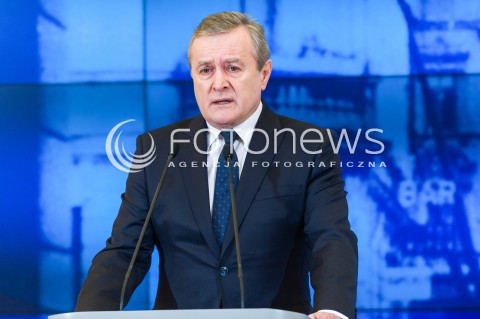  07.03.2018 WARSZAWA<br />KONFERENCJA PRASOWA PREMIERA ORAZ MINISTRA KULTURY I DZIEDZICTWA NARODOWEGO<br />N/Z MINISTER KULTURY I DZIEDZICTWA NARODOWEGO PIOTR GLINSKI<br /> 