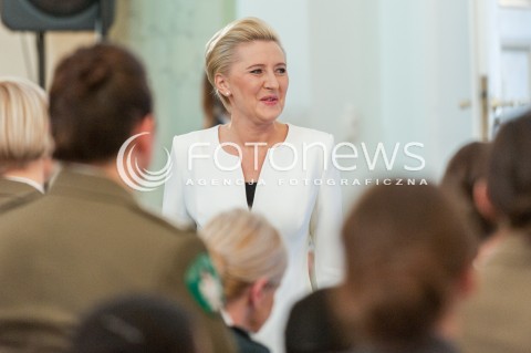  08.03.2018 WARSZAWA PALAC PREZYDENCKI<br />KOBIETY ZE SLUZB I FORMACJI MUNDUROWYCH NA SPOTKANIU Z PIERWSZA DAMA<br />N/Z AGATA KORNHAUSER DUDA<br /> 