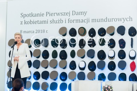 Kobiety ze służb mundurowych na spotkaniu z Pierwszą Damą w Warszawie