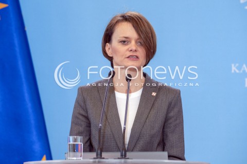  09.03.2018 WARSZAWA<br />KONFERENCJA MINISTRA JAROSLAWA GOWINA I MINISTER JADWIGI EMILEWICZ POLONIA RESTITUTA CYKL KONFERENCJI NAUKOWYCH DEKALOG DLA POLSKI<br />N/Z JADWIGA EMILEWICZ<br /> 