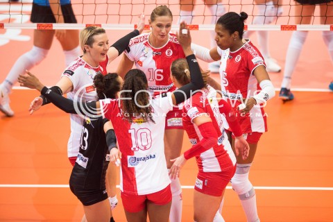  10.03.2018 NYSA<br />SIATKOWKA - MECZ POLFINALU PUCHARU POLSKI KOBIET 2018<br />LKS COMMERCECON LODZ - ENEA PTPS PILA<br />N/Z ZUZANNA EFIMIENKO MLOTKOWSKA REGIANE BIDIAS DEJA MCCLENDON IZABELA KOWALINSKA<br /> 