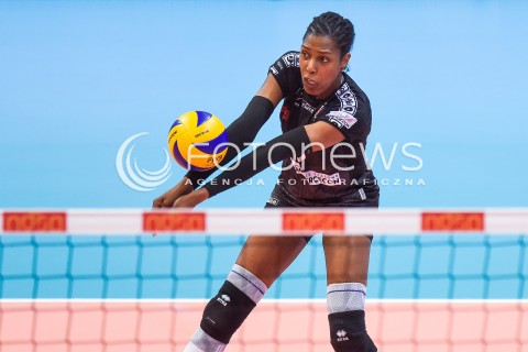  11.03.2018 NYSA<br />SIATKOWKA - MECZ FINALU PUCHARU POLSKI KOBIET 2018<br />LKS COMMERCECON LODZ - GROT BUDOWLANI LODZ<br />N/Z REGIANE BIDIAS<br /> 