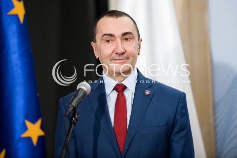  12.03.2018 WARSZWA<br />KONFERENCJA Z UDZIALEM MINISTER FINANSOW TERESY CZERWINSKIEJ<br />N/Z ZASTEPCA DYREKTORA DEPARTAMENTU POBORU PODATKOW ZBIGNIEW WILINSKI<br /> 