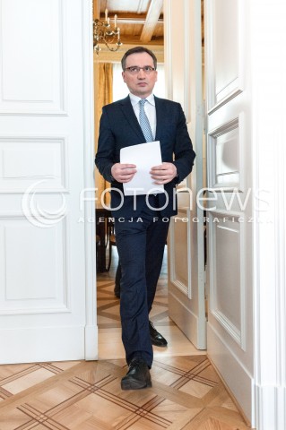  17.03.2018 WARSZAWA<br />KONFERENCJA DOTYCZACA PROJEKTU ZMIAN W PRZEPISACH O USUWANIU SEDZIOW Z ZAWODU<br />N/Z ZBIGNIEW ZIOBRO<br /> 