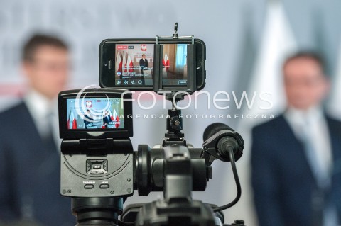  17.03.2018 WARSZAWA<br />KONFERENCJA DOTYCZACA PROJEKTU ZMIAN W PRZEPISACH O USUWANIU SEDZIOW Z ZAWODU<br />N/Z ZBIGNIEW ZIOBRO MARCIN WARCHOL<br /> 