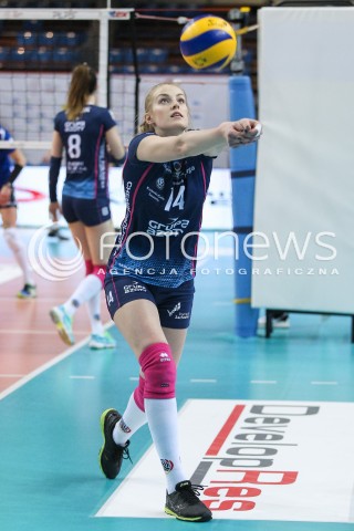  18.03.2018 RZESZOW <br />SIATKOWKA LIGA SIATKOWKI KOBIET LSK 2017/2018 WOMEN VOLLEYBALL POLAND POLISH LEAGUE <br />MECZ DEVELOPRES SKYRES RZESZOW - CHEMIK POLICE <br />N/Z NATALIA MEDRZYK SYLWETKA <br /> 