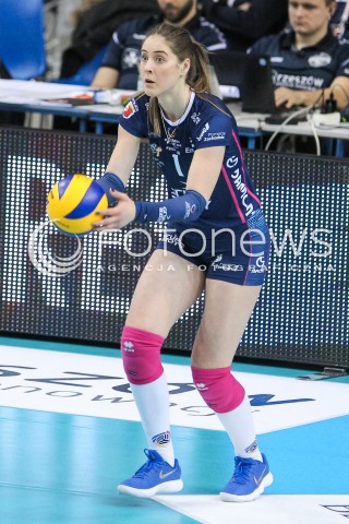  18.03.2018 RZESZOW <br />SIATKOWKA LIGA SIATKOWKI KOBIET LSK 2017/2018 WOMEN VOLLEYBALL POLAND POLISH LEAGUE <br />MECZ DEVELOPRES SKYRES RZESZOW - CHEMIK POLICE <br />N/Z BIANKA BUSA SYLWETKA <br /> 