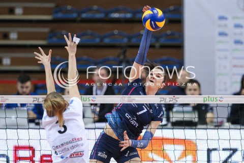  18.03.2018 RZESZOW <br />SIATKOWKA LIGA SIATKOWKI KOBIET LSK 2017/2018 WOMEN VOLLEYBALL POLAND POLISH LEAGUE <br />MECZ DEVELOPRES SKYRES RZESZOW - CHEMIK POLICE <br />N/Z MALWINA SMARZEK <br /> 