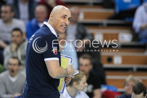  18.03.2018 RZESZOW <br />SIATKOWKA LIGA SIATKOWKI KOBIET LSK 2017/2018 WOMEN VOLLEYBALL POLAND POLISH LEAGUE <br />MECZ DEVELOPRES SKYRES RZESZOW - CHEMIK POLICE <br />N/Z MARCELLO ABBONDANZA - I TRENER ( HEAD COACH ) ZLOSC EMOCJE SYLWETKA <br /> 