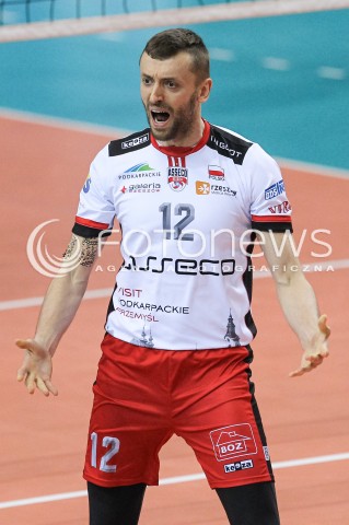  20.03.2018 RZESZOW POLAND<br />SIATKOWKA PUCHAR CEV <br />MEN VOLLEYBALL CEV CUP <br />MECZ 1/2 FINALU - SEMIFINAL MATCH<br />MATCH ASSECO RESOVIA - BELOGORIE BELGOROD <br />N/Z LUKASZ PERLOWSKI SYLWETKA RADOSC EMOCJE <br /> 
