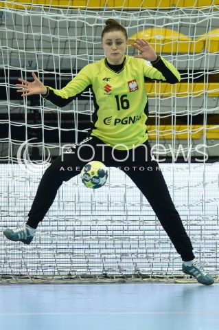  21.03.2018 GDYNIA<br />EHF KWALIFIKACJE DO MISTRZOSTW EUROPY W PILCE RECZNEJ KOBIET 2018<br />EHF WOMENS EUROPEAN CHAMPIONSHIPS QUALIFICATION<br />MECZ POLSKA (poland) - CZARNOGORA (montenegro)<br />N/Z ADRIANNA PLACZEK<br /> 