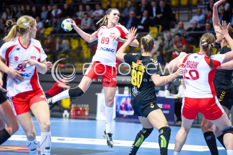  21.03.2018 GDYNIA<br />EHF KWALIFIKACJE DO MISTRZOSTW EUROPY W PILCE RECZNEJ KOBIET 2018<br />EHF WOMENS EUROPEAN CHAMPIONSHIPS QUALIFICATION<br />MECZ POLSKA (poland) - CZARNOGORA (montenegro)<br />N/Z KINGA ACHRUK<br /> 