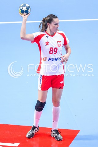  21.03.2018 GDYNIA<br />EHF KWALIFIKACJE DO MISTRZOSTW EUROPY W PILCE RECZNEJ KOBIET 2018<br />EHF WOMENS EUROPEAN CHAMPIONSHIPS QUALIFICATION<br />MECZ POLSKA (poland) - CZARNOGORA (montenegro)<br />N/Z KINGA ACHRUK SYLWETKA<br /> 