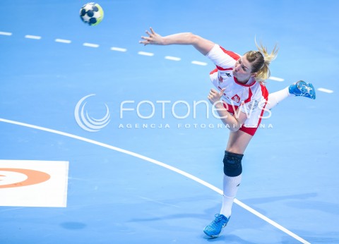  21.03.2018 GDYNIA<br />EHF KWALIFIKACJE DO MISTRZOSTW EUROPY W PILCE RECZNEJ KOBIET 2018<br />EHF WOMENS EUROPEAN CHAMPIONSHIPS QUALIFICATION<br />MECZ POLSKA (poland) - CZARNOGORA (montenegro)<br />N/Z JOANNA SZARAWAGA SYLWETKA<br /> 