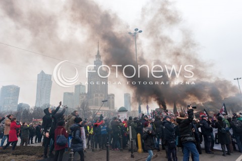  23.03.2018 WARSZAWA<br />CZARNY PIATEK PROTEST<br />N/Z UCZESTNICY WYDARZENIA RACE<br /> 
