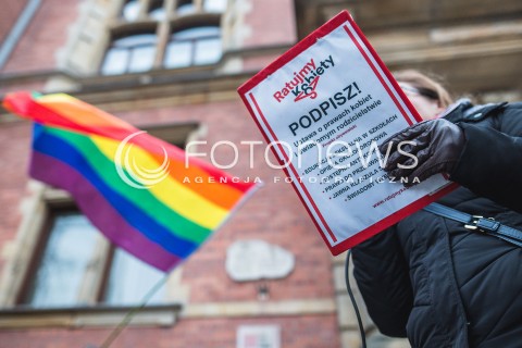  23.03.2018 GDANSK<br />CZARNY PIATEK - PROTEST KOBIET PRZECIWKO USTAWIE ANTYABORCYJNEJ<br />N/Z MANIFESTANCI<br /> 
