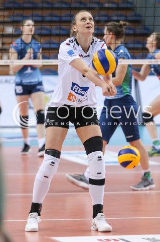  28.03.2018 RZESZOW <br />SIATKOWKA LIGA SIATKOWKI KOBIET LSK 2017/2018 WOMEN VOLLEYBALL POLAND POLISH LEAGUE <br />MECZ DEVELOPRES SKYRES RZESZOW - TREFL PROXIMA KRAKOW <br />N/Z MONIKA PTAK SYLWETKA <br /> 