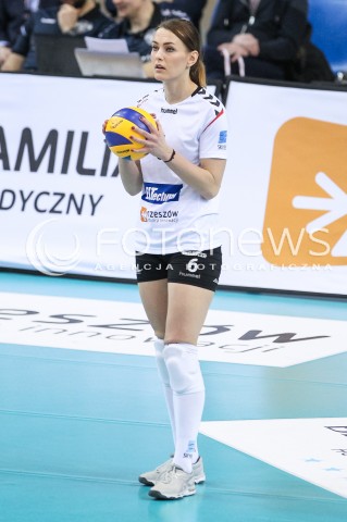  28.03.2018 RZESZOW <br />SIATKOWKA LIGA SIATKOWKI KOBIET LSK 2017/2018 WOMEN VOLLEYBALL POLAND POLISH LEAGUE <br />MECZ DEVELOPRES SKYRES RZESZOW - TREFL PROXIMA KRAKOW <br />N/Z KATARZYNA ZABINSKA SYLWETKA <br /> 