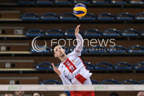  30.03.2018 RZESZOW<br />SIATKOWKA PLUSLIGA 2017/2018 MEN VOLLEYBALL POLAND POLISH PLUS LIGA LEAGUE SEASON 2017/2018<br />MECZ ASSECO RESOVIA RZESZOW - GKS KATOWICE <br />N/Z THIBAULT ROSSARD SYLWETKA ATAK <br /> 