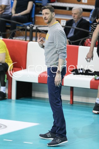  30.03.2018 RZESZOW<br />SIATKOWKA PLUSLIGA 2017/2018 MEN VOLLEYBALL POLAND POLISH PLUS LIGA LEAGUE SEASON 2017/2018<br />MECZ ASSECO RESOVIA RZESZOW - GKS KATOWICE <br />N/Z PIOTR GRUSZKA - I TRENER ( HEAD COACH ) SYLWETKA <br /> 