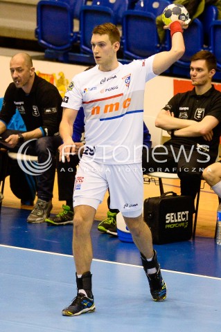  31.03.2018 GDANSK<br />PGNIG SUPERLIGA W PILCE RECZNEJ<br />SEZON 2017/2018<br />MECZ WYBRZEZE GDANSK - NMC GORNIK ZABRZE<br />N/Z IGNACY BAK SYLWETKA<br /> 