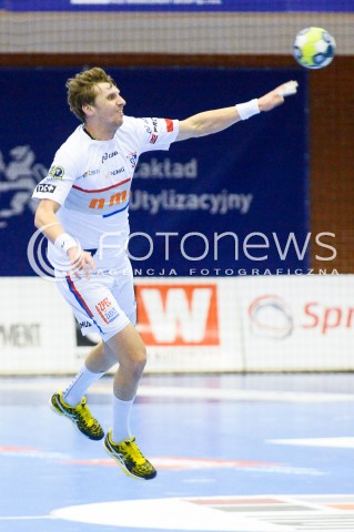  31.03.2018 GDANSK<br />PGNIG SUPERLIGA W PILCE RECZNEJ<br />SEZON 2017/2018<br />MECZ WYBRZEZE GDANSK - NMC GORNIK ZABRZE<br />N/Z ALIAKSANDR BUSHKOU SYLWETKA<br /> 