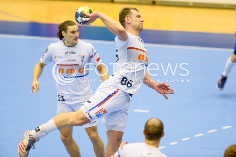  31.03.2018 GDANSK<br />PGNIG SUPERLIGA W PILCE RECZNEJ<br />SEZON 2017/2018<br />MECZ WYBRZEZE GDANSK - NMC GORNIK ZABRZE<br />N/Z MICHAL ADAMUSZEK<br /> 