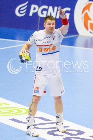  31.03.2018 GDANSK<br />PGNIG SUPERLIGA W PILCE RECZNEJ<br />SEZON 2017/2018<br />MECZ WYBRZEZE GDANSK - NMC GORNIK ZABRZE<br />N/Z RAFAL GLINSKI SYLWETKA<br /> 