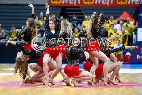  31.03.2018 GDANSK<br />ENERGA BASKET LIGA SEZON 2017/2018<br />MECZ TREFL SOPOT - BM SLAM STAL OSTROW WIELKOPOLSKI<br />N/Z CHEERLEADERS FLEX SOPOT<br /> 