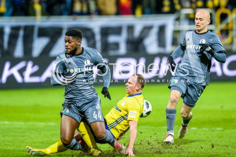  31.03.2018 GDYNIA <br />PILKA NOZNA - EKSTRAKLASA SEZON 2017/2018<br />MECZ ARKA GDYNIA - LEGIA WARSZAWA<br />N/Z WILLIAM REMY RAFAL SIEMASZKO MICHAL PAZDAN<br /> 