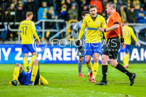  31.03.2018 GDYNIA <br />PILKA NOZNA - EKSTRAKLASA SEZON 2017/2018<br />MECZ ARKA GDYNIA - LEGIA WARSZAWA<br />N/Z MICHAL MARCJANIK TOMASZ MUSIAL<br /> 