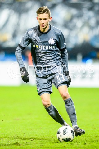  31.03.2018 GDYNIA <br />PILKA NOZNA - EKSTRAKLASA SEZON 2017/2018<br />MECZ ARKA GDYNIA - LEGIA WARSZAWA<br />N/Z SEBASTIAN SZYMANSKI<br /> 