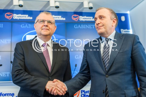  03.04.2018 WARSZAWA<br />KONFERENCJA GRZEGORZA SCHETYNY I KAZIMIERZA MICHALA UJAZDOWSKIEGO<br />N/Z GRZEGORZ SCHETYNA KAZIMIERZ MICHAL UJAZDOWSKI<br /> 