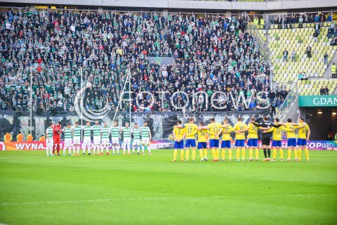  07.04.2018 GDANSK<br />PILKA NOZNA - EKSTRAKLASA SEZON 2017/2018<br />MECZ LECHIA GDANSK - ARKA GDYNIA<br />N/Z LECHIA GDANSK I ARKA GDYNIA MINUTA CISZY<br /> 