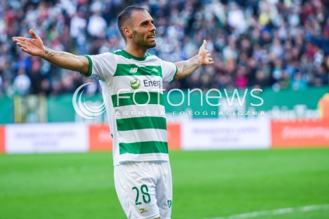  07.04.2018 GDANSK<br />PILKA NOZNA - EKSTRAKLASA SEZON 2017/2018<br />MECZ LECHIA GDANSK - ARKA GDYNIA<br />N/Z FLAVIO PAIXAO RZUT KARNY BRAMKA GOL NA 3:0 RADOSC<br /> 