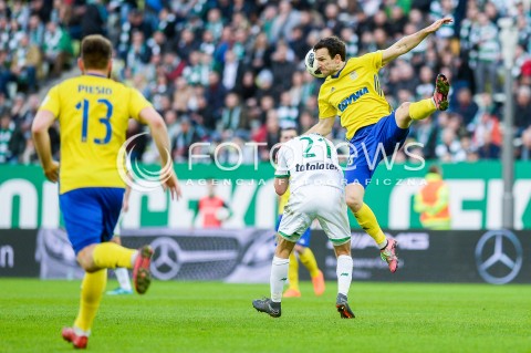  07.04.2018 GDANSK<br />PILKA NOZNA - EKSTRAKLASA SEZON 2017/2018<br />MECZ LECHIA GDANSK - ARKA GDYNIA<br />N/Z SLAWOMIR PESZKO ANDRII BOGDANOV<br /> 