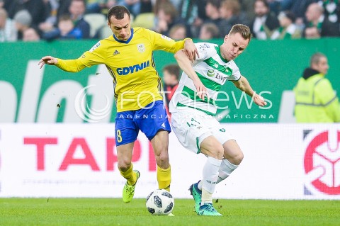  07.04.2018 GDANSK<br />PILKA NOZNA - EKSTRAKLASA SEZON 2017/2018<br />MECZ LECHIA GDANSK - ARKA GDYNIA<br />N/Z MARCUS DA SILVA PAWEL STOLARSKI<br /> 