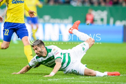  07.04.2018 GDANSK<br />PILKA NOZNA - EKSTRAKLASA SEZON 2017/2018<br />MECZ LECHIA GDANSK - ARKA GDYNIA<br />N/Z STEVEN VITORIA SYLWETKA<br /> 