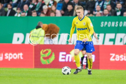  07.04.2018 GDANSK<br />PILKA NOZNA - EKSTRAKLASA SEZON 2017/2018<br />MECZ LECHIA GDANSK - ARKA GDYNIA<br />N/Z MATEUSZ SZWOCH SYLWETKA<br /> 